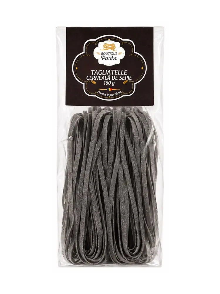 Tagliatelle cerneală de sepie